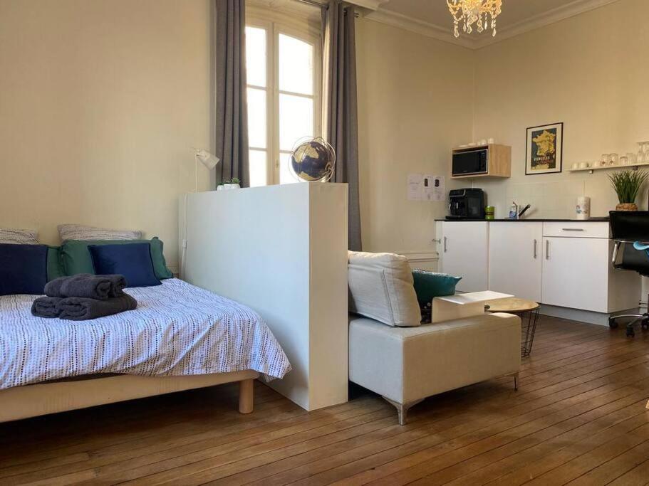 #Le Maitre Du Navire - Grand Studio - Hyper Centre Lejlighed Brive-la-Gaillarde Eksteriør billede